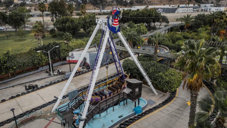 cierre Mundo Divertido Tijuana