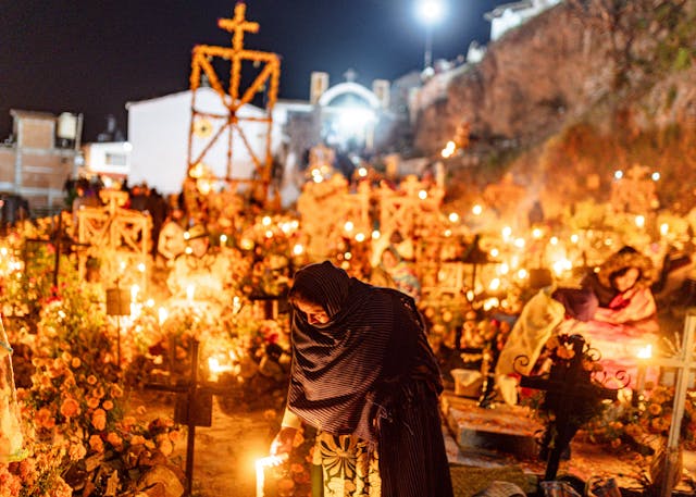 Panteones de Tijuana listos para el Día de Muertos 2025