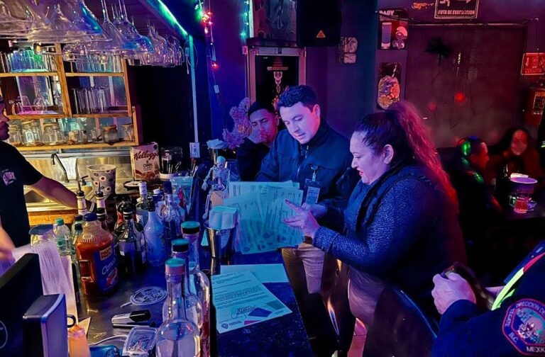 operativo bares Tecate Baja California